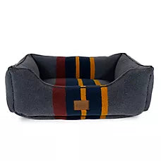 Pendleton Vintage Camp Lake Kuddler Dog Bed