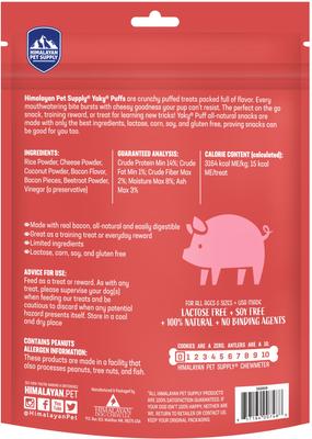 Premios para perros YakyPUFF sin cereales con sabor a tocino, bolsa de 3 oz