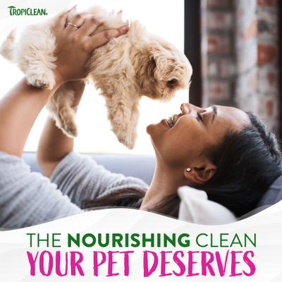 Champú para perros de limpieza profunda, sin agua y sin enjuague, aroma a frutos rojos, botella de 7.4 onzas líquidas