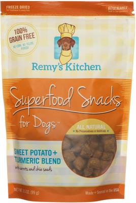 Superfood Snacks Pumpkin & Kale Flavor Grain-Free Freeze-Dried Dog Treats, 3.5-oz bag
