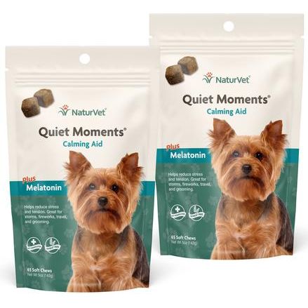 NaturVet, Quiet Moments Plus Melatonin, masticables blandos calmantes con manzanilla y melatonina para perros, 65 unidades