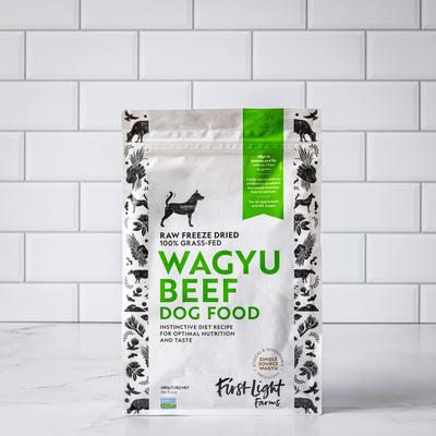 Alimento para perros liofilizado crudo de carne Wagyu 100 % alimentada con pasto, bolsa de 24 oz