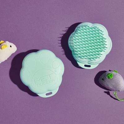 Cepillo de aseo para gatos, verde