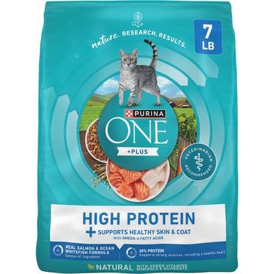 Plus Skin & Coat Health Formula Natural Salmon & Ocean Whitefish High Protein Dry Cat Food, 3.5-lb bag