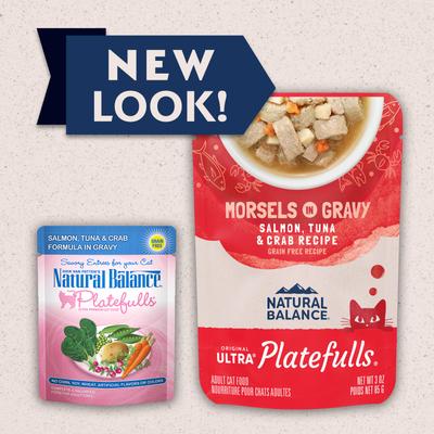 Comida para gatos sin cereales Platefulls Salmon, Tuna & Crab Formula en salsa, bolsitas de 3 oz, caja de 24