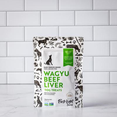 Premios para perros de hígado de res Wagyu 100 % alimentado con pasto, crudos y liofilizados, bolsa de 4 oz