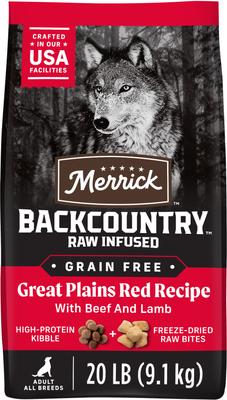 Paquete: Alimento seco sin cereales Merrick Backcountry Raw con infusión Great Plains Red Recipe + Power Bites Real Texas Beef Recipe, premios suaves y masticables sin cereales para perros