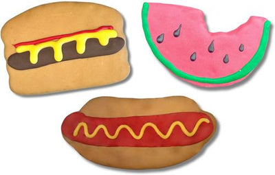 Grill & Chill Peanut Butter & Honey Assorted Crunchy Dog Treats, 18 count