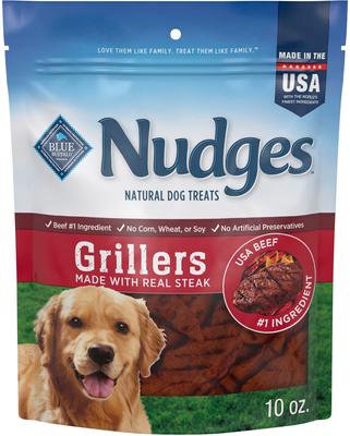 Paquete: Blue Buffalo Nudges Grillers Steak + Jerky Cuts Chicken - Premios naturales para perros, bolsa de 10 oz