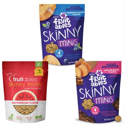 Paquete variado: premios Fruitables Skinny Minis con sabor a calabaza y frutos rojos, sabores a sandía y bisonte.