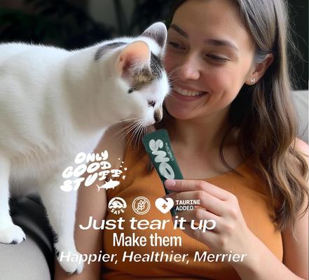 Seafood with Wild-Caught Tuna & Oceanfish Human-Grade Lickable Cat Treats, 6.76-oz pouch, 16 count