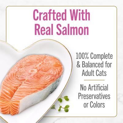 Petites In Gravy Seared Salmon with Spinach Entree Wet Cat Food, 24 Servings, 2.8-oz tray, case of 12