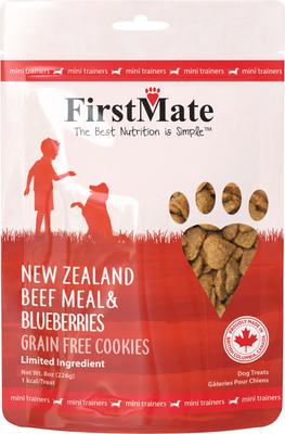 Mini Beef with Blueberry Crunchy Dog Treats, 8-oz bag