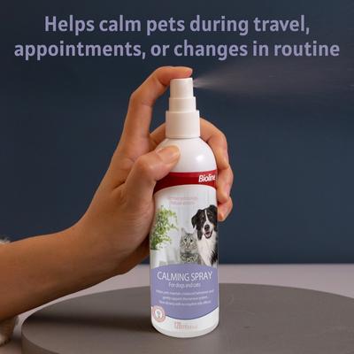 Calming Spray for Dogs & Cats, 4.0-fl oz bottle