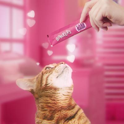 Licky Tubes Grain-Free Wet Tuna Flavored Lickable Cat Treats, 4 tubes