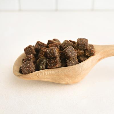 Apples + Carrots Bites Soft & Chewy Dog Treats, 5-oz bag