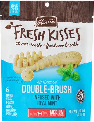 Golosinas dentales medianas para perros Fresh Kisses Double-Brush Mint Breath Strip con infusión de menta, 6 unidades