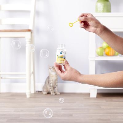 Catnip Bouncy Bubbles Cat Toy, 5-oz bottle