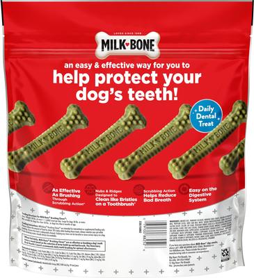 Bundle: Milk-Bone Original Brushing Chews + Fresh Breath Brushing Chews Daily Dental Large Dog Treats