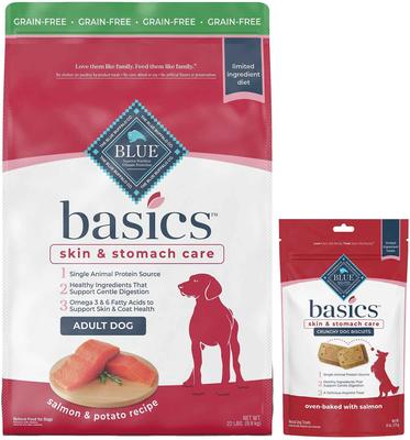 Paquete: Blue Buffalo Basics Skin & Stomach Care Grain-Free Formula Salmon & Potato Recipe Adult Dry Food + Biscuits Salmon & Potato Dog Treats