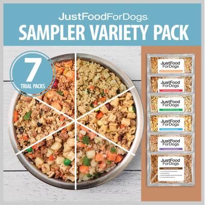 Paquete: Caja de muestra variada JustFoodForDogs de comida fresca congelada + premios deshidratados de calabaza para perros