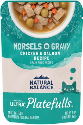 Comida para gatos sin cereales Platefulls Chicken & Giblets Formula en salsa, sobres de 3 oz, caja de 24