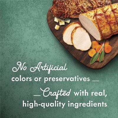 Alimento húmedo para gatos Medleys de carne de res y cerdo a la milanesa con zanahorias y papas en jugos sabrosos, lata de 3 oz, caja de 24