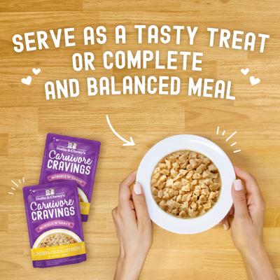 Comida para gatos Carnivore Cravings Morsels'N'Gravy con pollo e hígado de pollo, bolsa de 2.8 oz, caja de 12