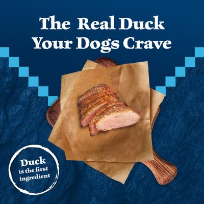 Paquete: Alimento seco para pato Blue Buffalo Wilderness + premios para perros Trail Treats Duck Biscuits