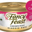 Comida enlatada para gatos Classic Tender Beef & Chicken Feast, 3 oz, caja de 24