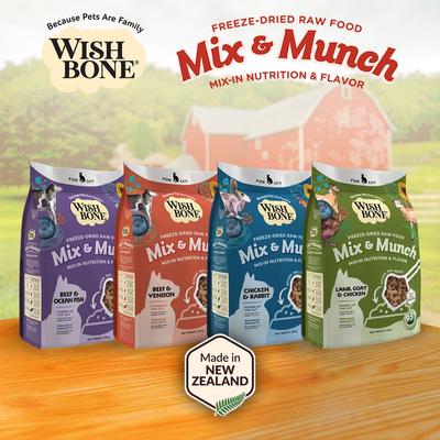 Alimento liofilizado para gatos Mix & Munch Raw, alto en proteínas, sin cereales, con carne de res y venado, bolsa de 355 g