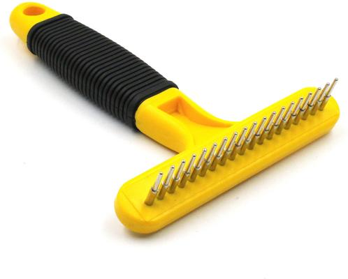 Dog & Cat Undercoat Rake