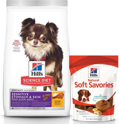 Paquete: Alimento seco Hill's Science Diet para adultos con estómago y piel sensibles, para razas pequeñas y mini, con receta de pollo + premios Hill's Natural Soft Savories con mantequilla de cacahuete y plátano para perros