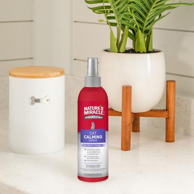 Stress-Reducing Formula Cat Calming Spray, 8-fl oz bottle