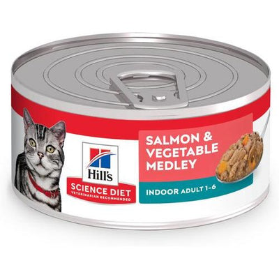 Alimento húmedo para gatos adultos de interior con mezcla de salmón y verduras picadas, lata de 5.5 oz, 24 unidades