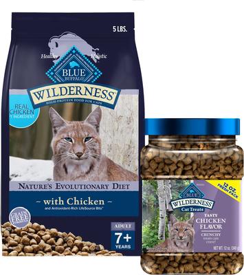 Bundle: Blue Buffalo Wilderness Chicken Recipe Dry Food + Chicken Formula Crunchy Cat Treats