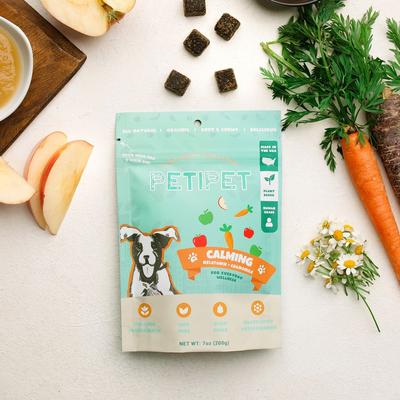 Calming Bites with Melatonin + Chamomile Apple & Carrot Flavored Soft Chew Calming Supplement for Dogs, 7-oz bag