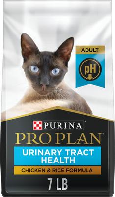 Bundle: Purina Pro Plan Focus Adult Urinary Tract Health Formula Dry Food+ Seafood Favorites Variety Pack Canned Cat Food