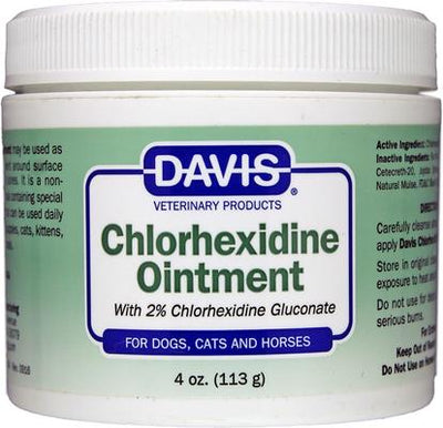 Ungüento de clorhexidina para el cuidado de la piel de perros y gatos