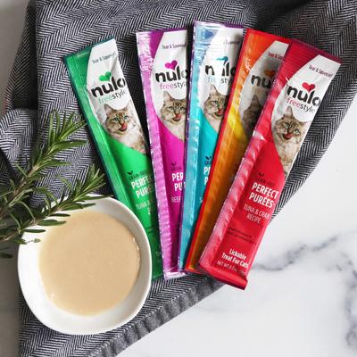 Freestyle Perfect Purees Tuna & Scallop Recipe Grain-Free Lickable Cat Treats, 0.5-oz, case of 48