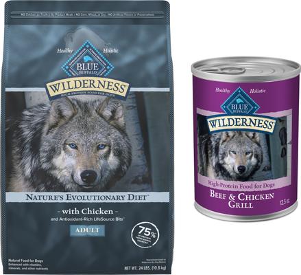 Paquete: Alimento seco para pollo adulto Blue Buffalo Wilderness + Alimento enlatado para perros Beef & Chicken Grill