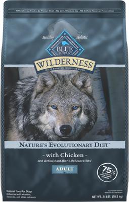 Paquete: Alimento seco para pollo adulto Blue Buffalo Wilderness + Alimento enlatado para perros Beef & Chicken Grill