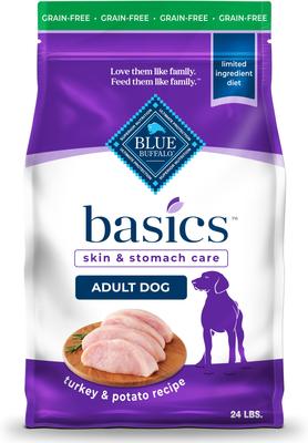 Paquete: Alimento seco para perros adultos Blue Buffalo Basics Skin & Stomach Care Grain-Free Formula Turkey & Potato Recipe + Comida enlatada