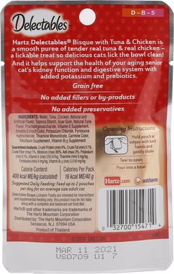 Delectables Bisque Senior 15 premios para lamer con atún y pollo para gatos, 1.4 oz, caja de 72