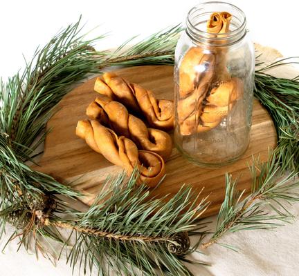 CareChewz 6 to 7-inch Collagen Twist Chicken Flavored Dog Hard Chews, 6 count