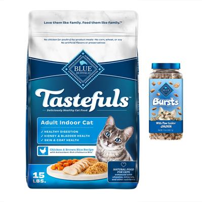 Bundle: Blue Buffalo Indoor Health Chicken & Brown Rice Recipe Adult Dry Food + Bursts with Paw-Licken Chicken Cat Treats