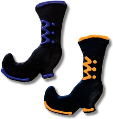 We Witch You A Happy Halloween Peanut Butter & Honey Assorted Crunchy Dog Treats, 18 count