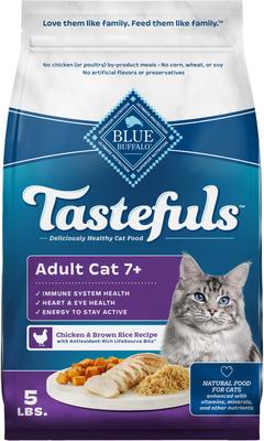 Bundle: Blue Buffalo Healthy Aging Chicken & Brown Rice Recipe Mature Dry Food + Tastefuls Chicken Entrée Mature Cats Pate Wet Cat Food