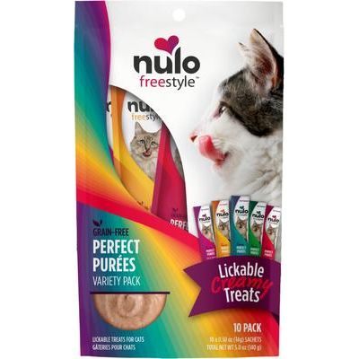 Freestyle Perfect Purees - Premios para lamer sin cereales para gatos con receta de carne y sardinas, 0.5 oz, caja de 48