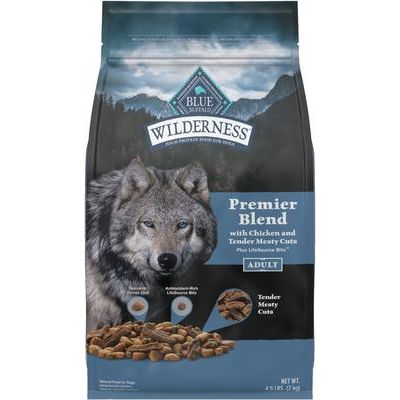 Alimento seco para perros adultos Blue Wilderness Premier Blend con cortes carnosos de pollo, bolsa de 4.5 lb
